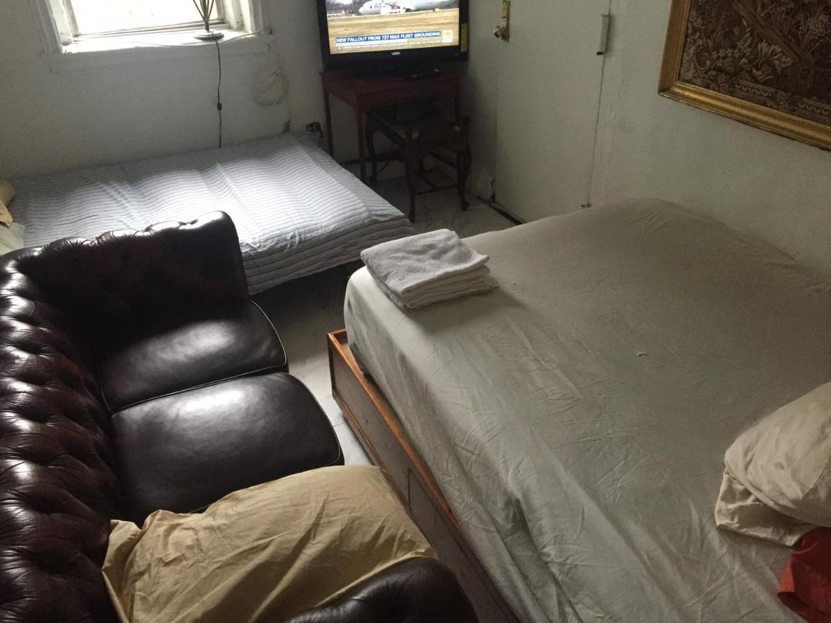 Private Room In Manhattan New York Bagian luar foto